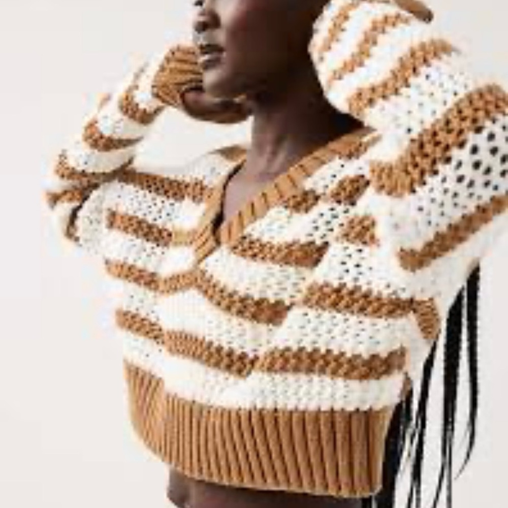 Aerie Striped Knit Cropped Sweater - White and Tan